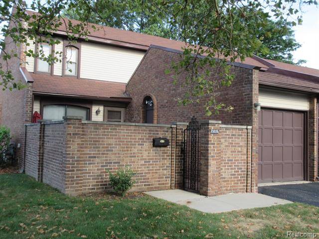 Southfield, MI 48034,25076 CHAMPLAIGN Drive