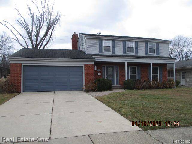 Grosse Pointe Woods, MI 48236,871 BLAIRMOOR Court