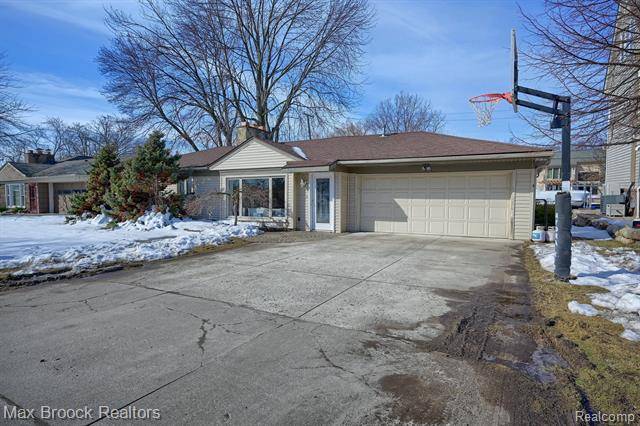 Sylvan Lake, MI 48320,1638 BEVERLY Street