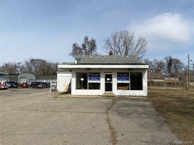 Ypsilanti Twp, MI 48198,1601 E MICHIGAN Avenue