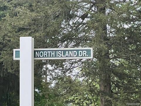 Flushing Twp, MI 48433,9031 N ISLAND Drive