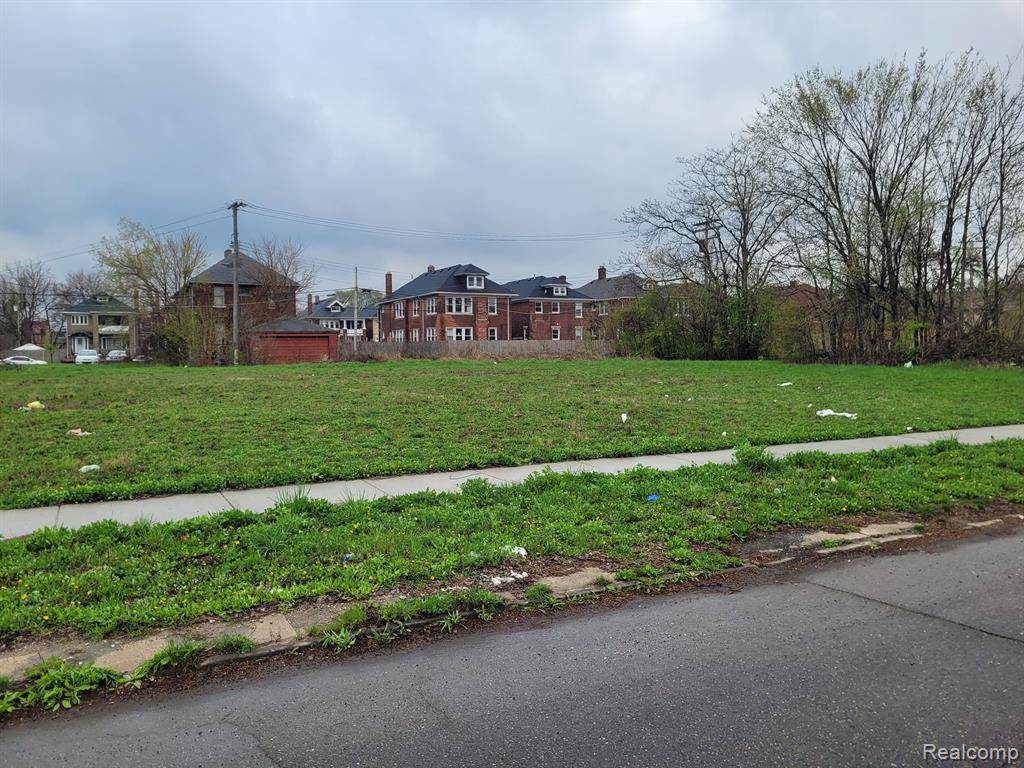 Detroit, MI 48206,2247 W PHILADELPHIA Street