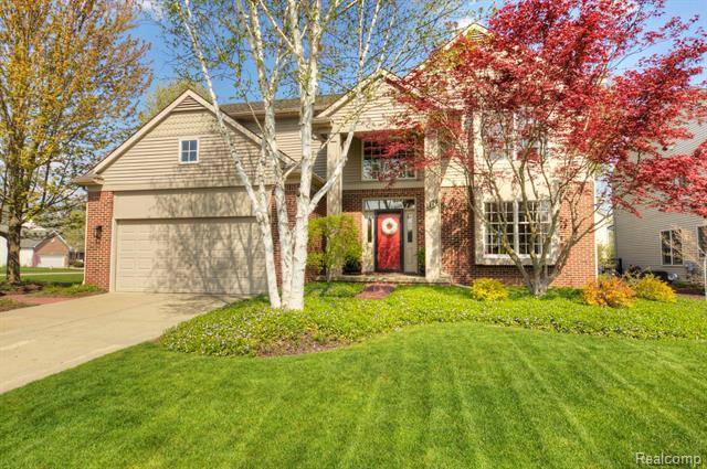 South Lyon, MI 48178,1174 HORSESHOE Drive