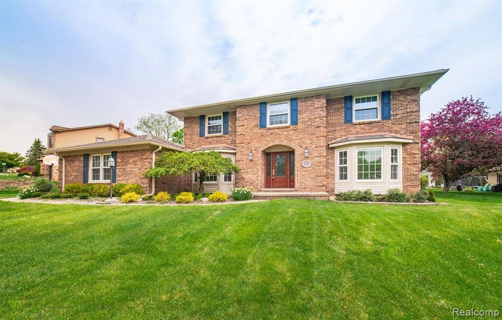 Rochester Hills, MI 48306,2523 TOWER HILL Lane