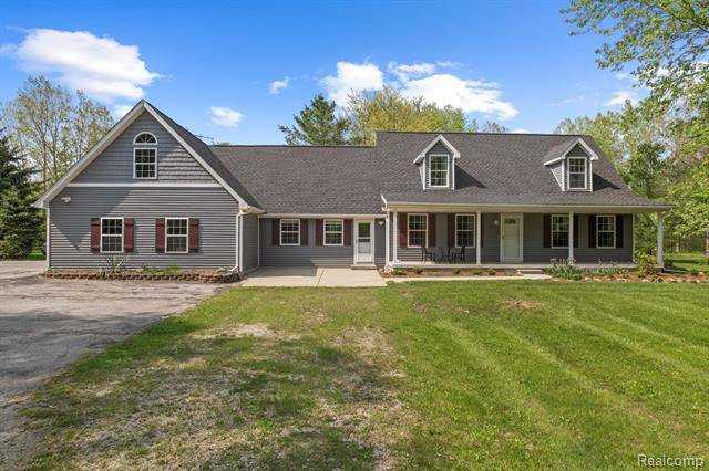 Wales, MI 48027,8312 LAMBS Road