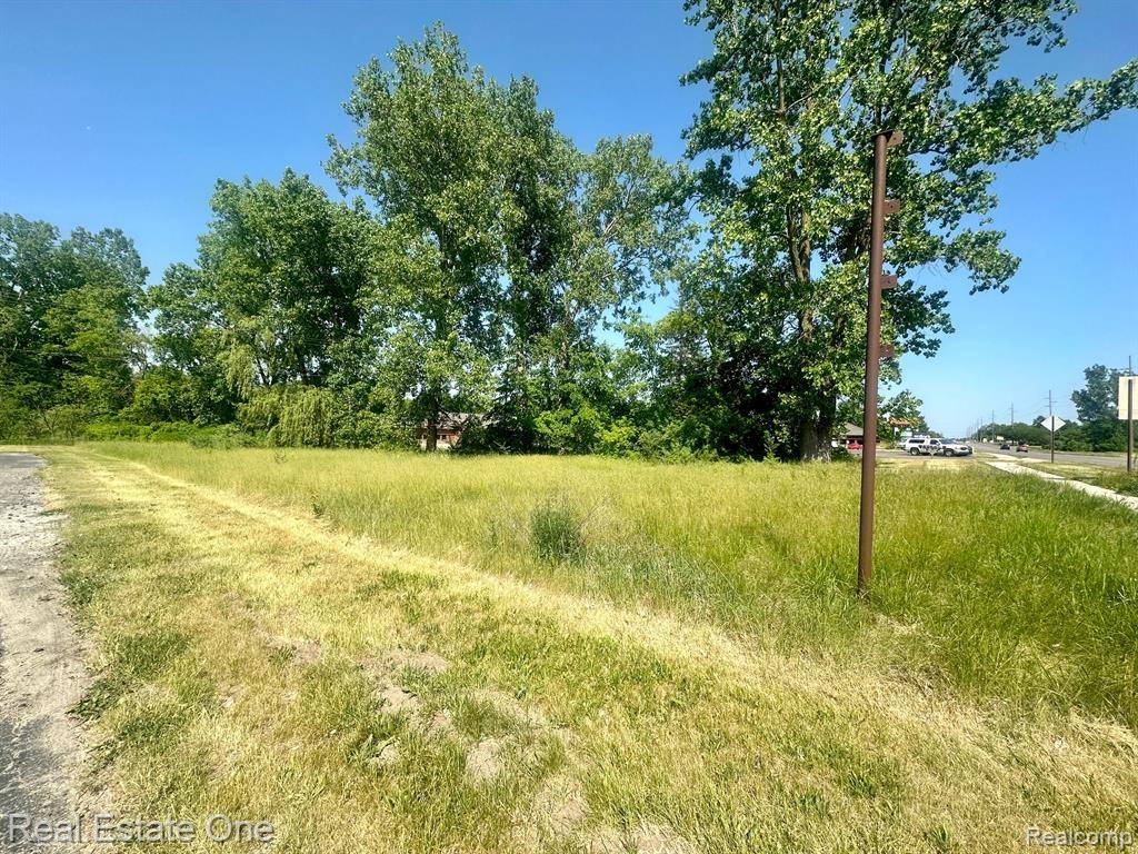 Genoa Twp, MI 48114,0000 Grand River