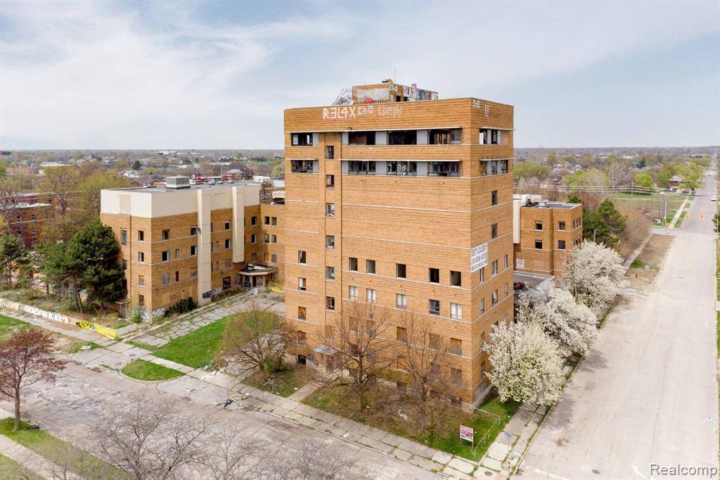 Highland Park, MI 48203,210 HIGHLAND Street