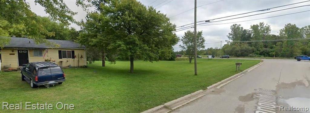 White Lake Twp, MI 48383,7795 Highland Road