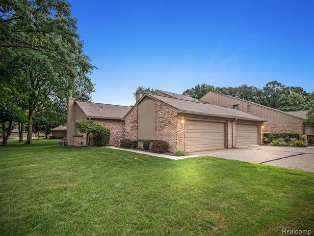 Rochester Hills, MI 48309,1891 BURNING BUSH Court