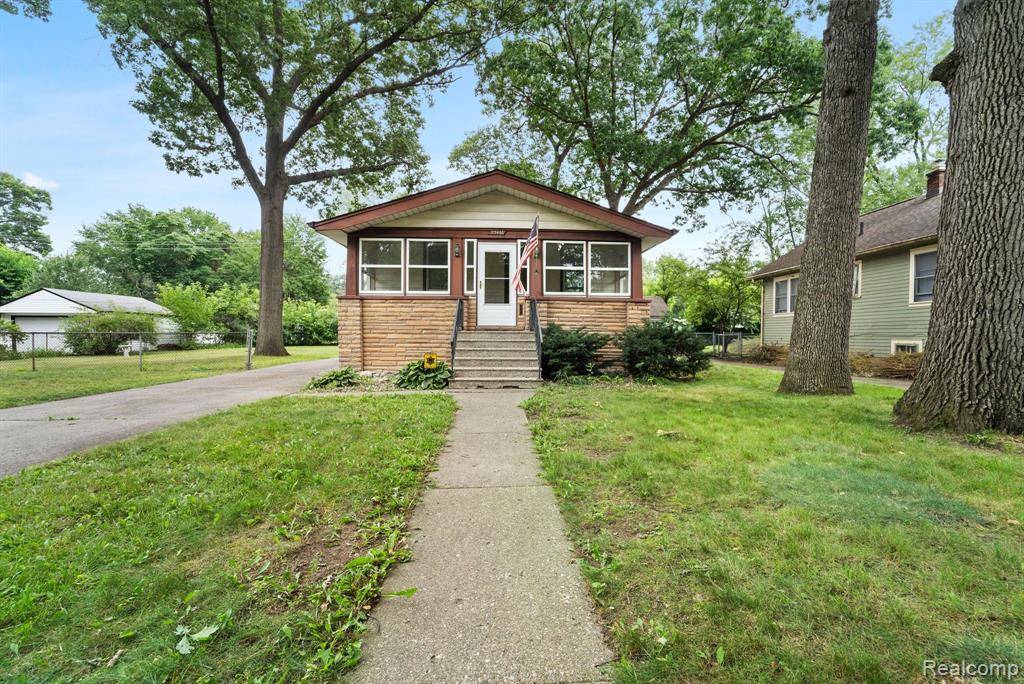Oak Park, MI 48237,23466 Forest Street