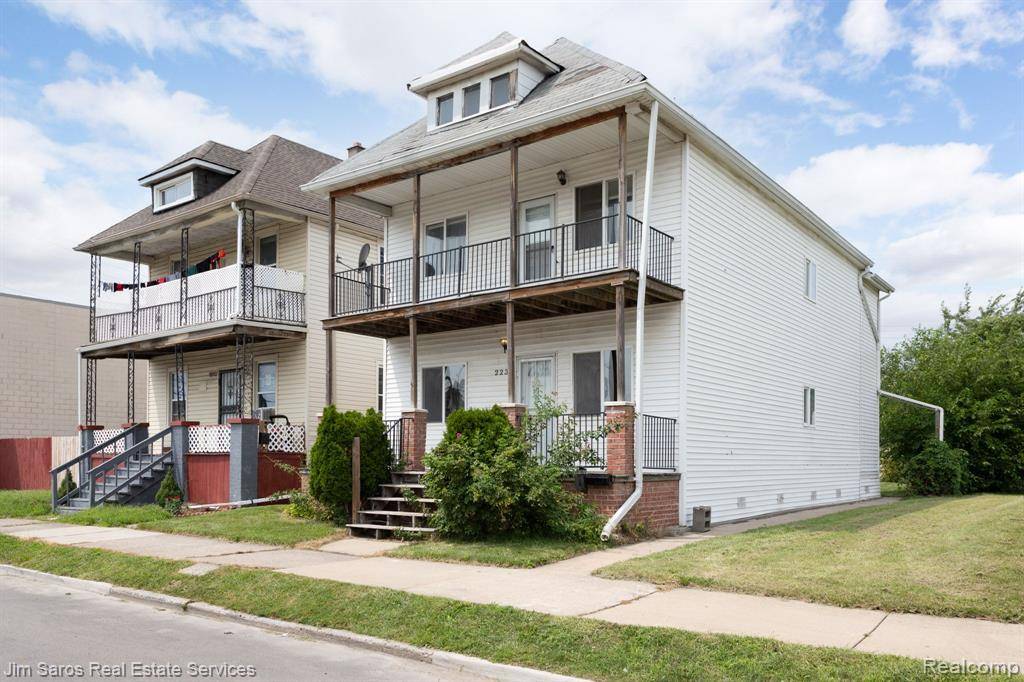 Hamtramck, MI 48212,2231 ANDRUS Street