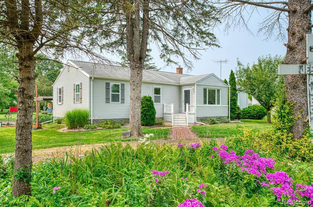Canton Twp, MI 48188,5520 DENTON Road