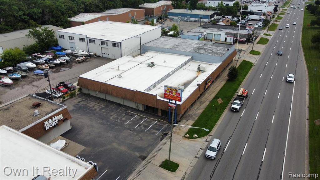 Redford Twp, MI 48239,14950 TELEGRAPH Road 14938