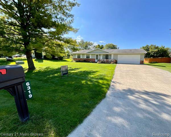 Flint Twp, MI 48532,6319 YORKSHIRE NORTH RIDING Road