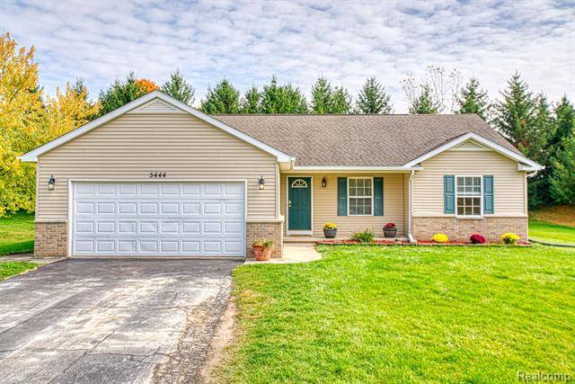 Fowlerville, MI 48836,5444 SPRUCEVIEW Lane