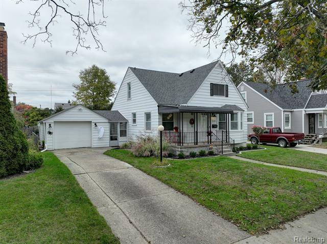 Ferndale, MI 48220,767 FLOWERDALE Street