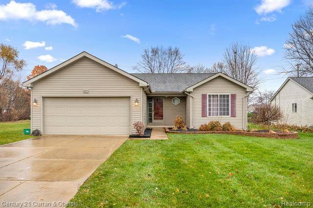 Romulus, MI 48174,6377 LORAINE Street