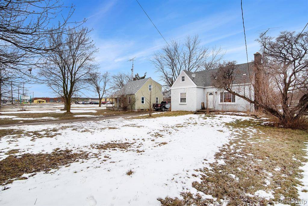 Flint, MI 48505,6000 N DORT Highway