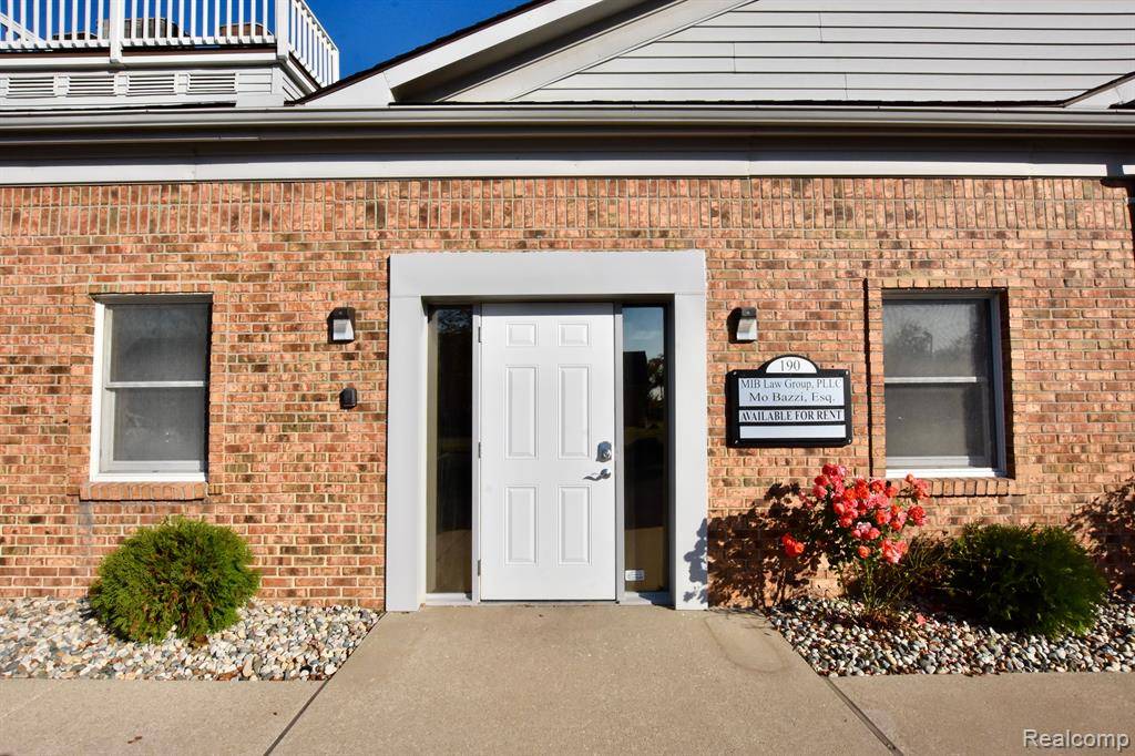 Canton Twp, MI 48187,5820 N CANTON CENTER Road 170 & 190