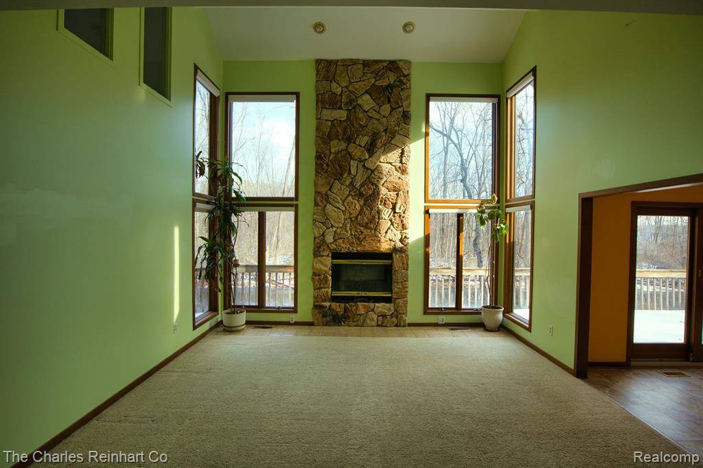Hamburg Twp, MI 48169,10773 FRANKFORT