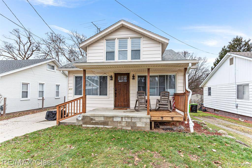 Novi, MI 48377,217 Endwell Street