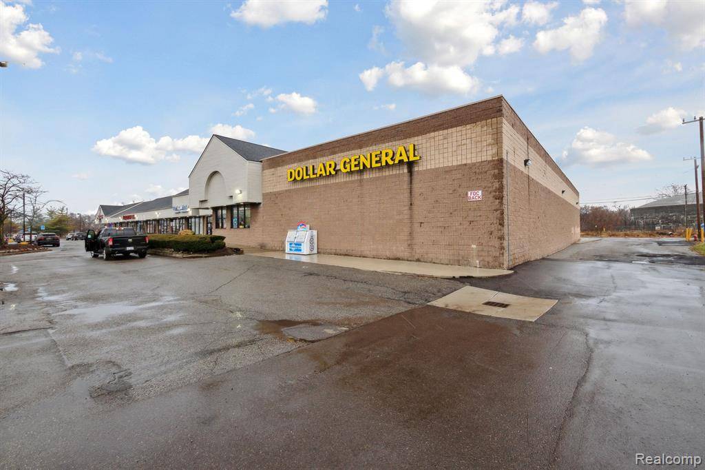 Lincoln Park, MI 48146,1071-1119 FORT Street Suite B