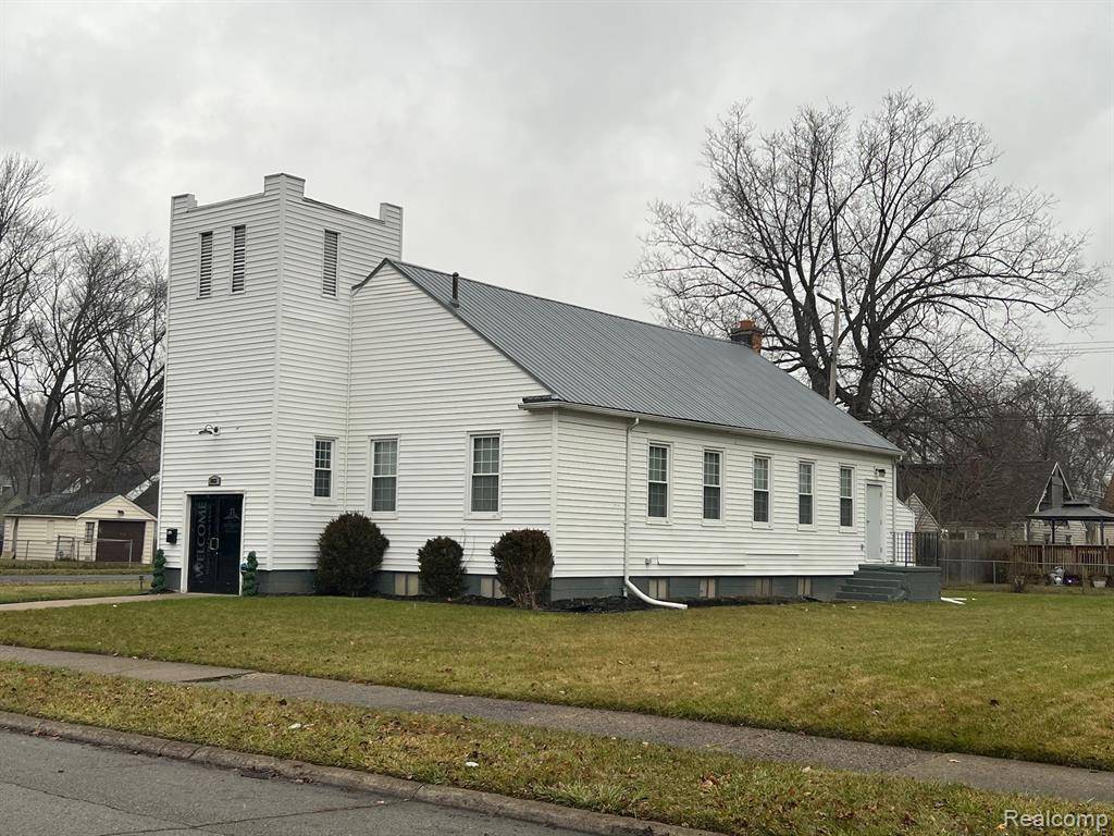 Detroit, MI 48224,18923 MCCORMICK Street