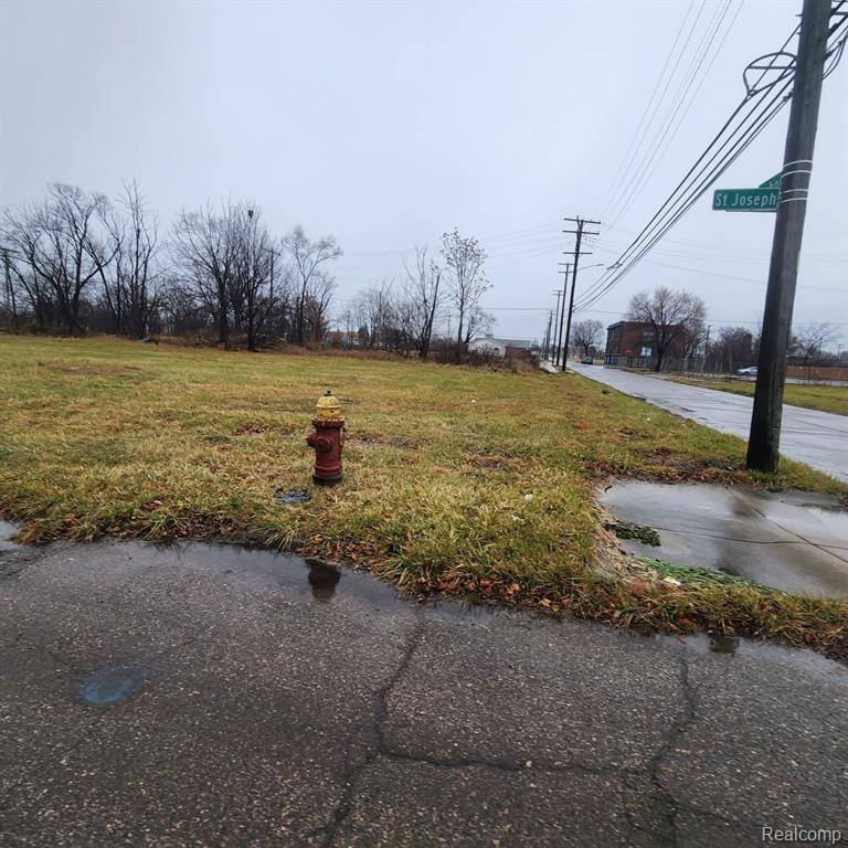 Detroit, MI 48207,2206 SAINT JOSEPH Street