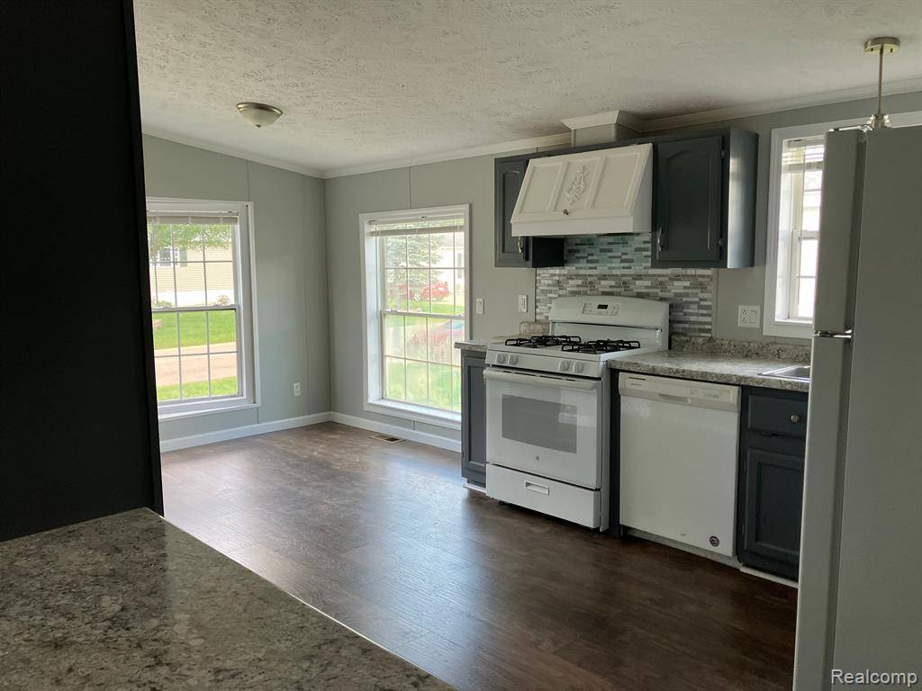 Morrice Vlg, MI 48857,412 N Hidden Ridge Road
