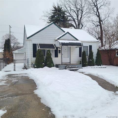 Hazel Park, MI 48030,970 E ROBERT Avenue