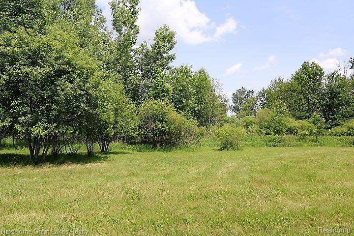Grand Blanc, MI 48439,76 WESTWOOD Drive