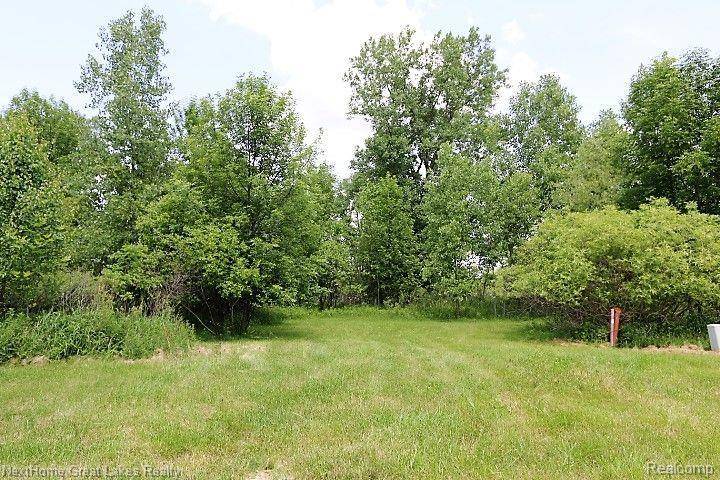 Grand Blanc, MI 48439,75 WESTWOOD Drive