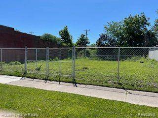 Detroit, MI 48224,15100 E WARREN Avenue