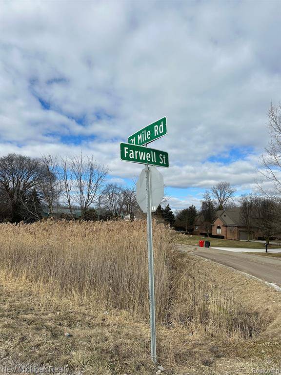 Chesterfield Twp, MI 48051,00000  21 Mile RD