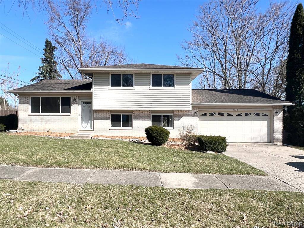 Commerce Twp, MI 48382,1338 PENARTH Street