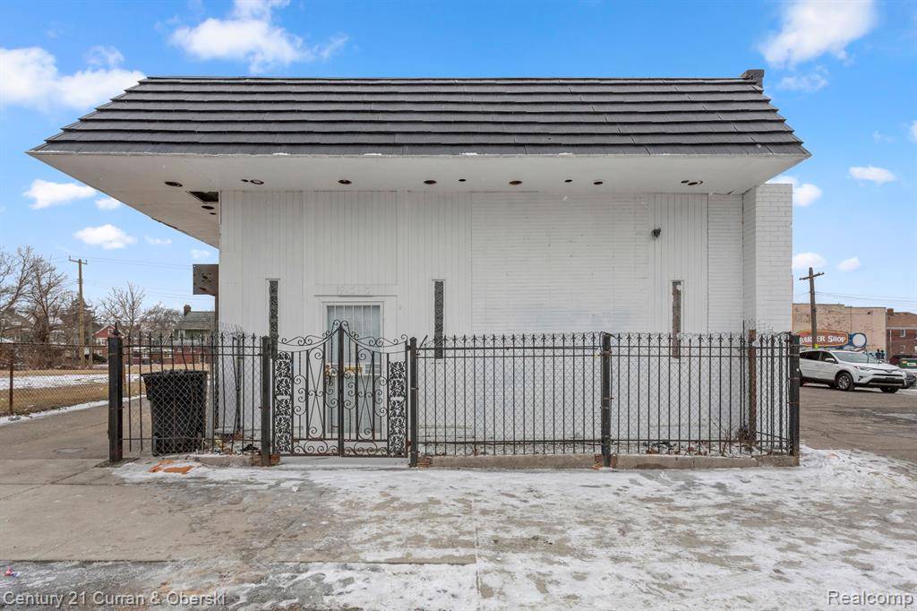 Detroit, MI 48206,9131 DEXTER Avenue