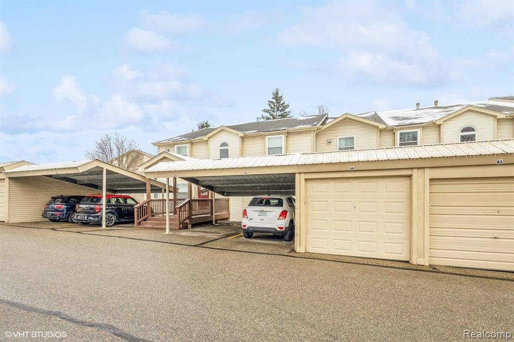 Waterford Twp, MI 48329,4990 OAK HILL Drive 59