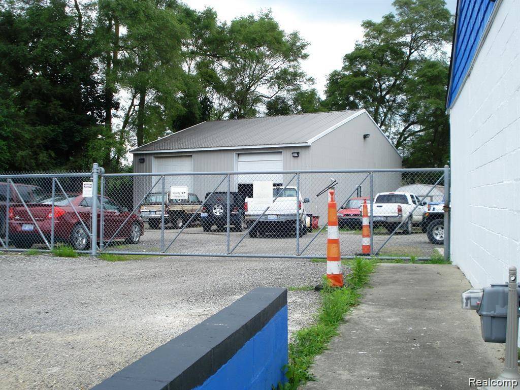 Ortonville Vlg, MI 48462,105 S ORTONVILLE Road