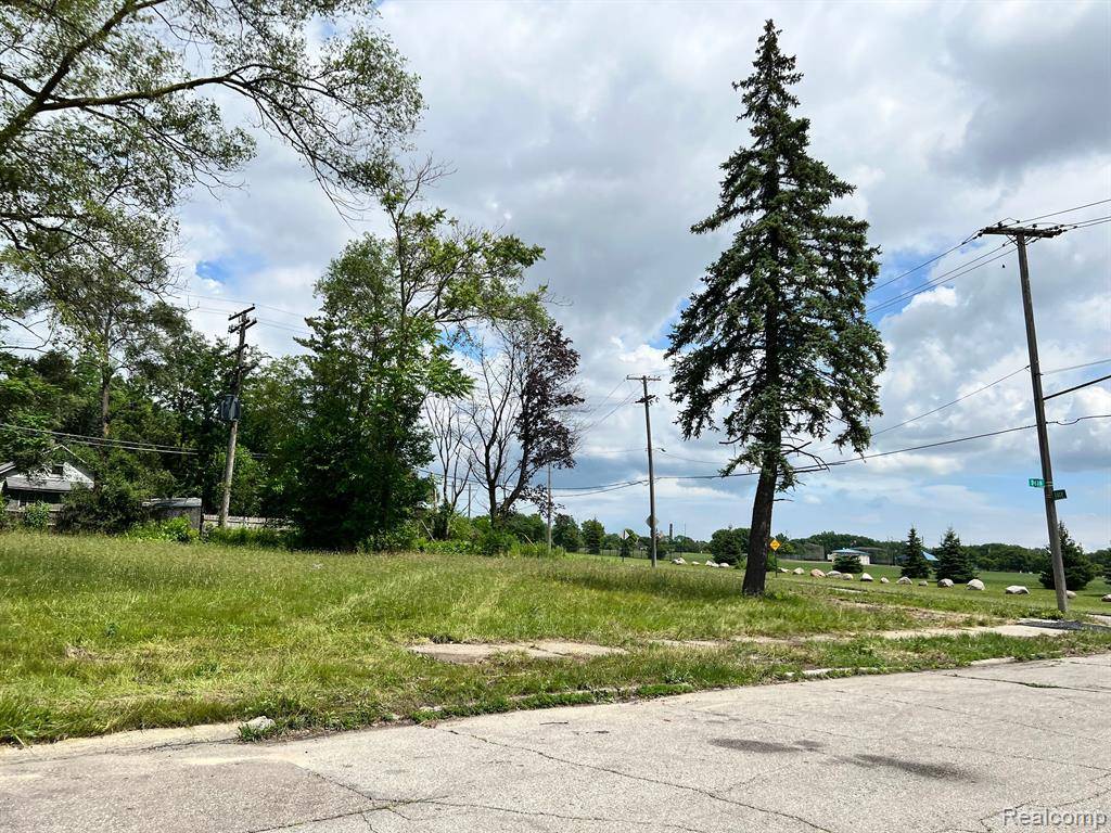 Detroit, MI 48212,13402 DEAN Street