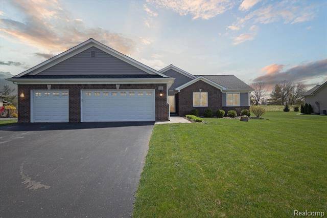 Oxford, MI 48371,349 CORKWOOD Drive