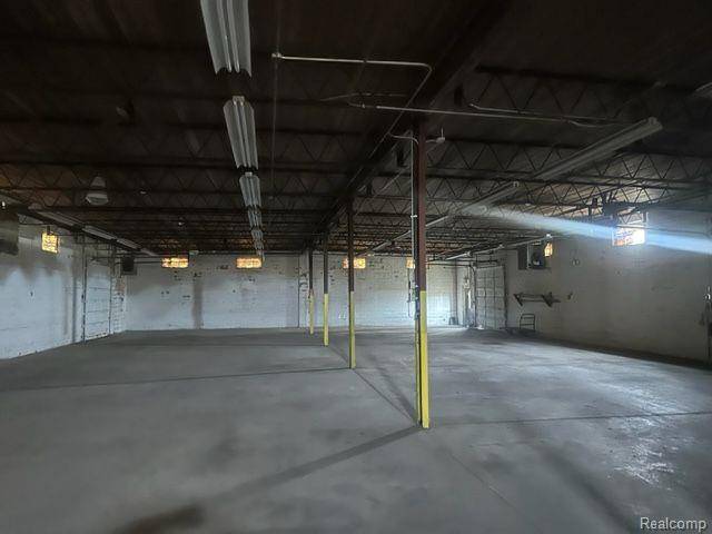 Saginaw, MI 48601,1900 E HOLLAND Avenue
