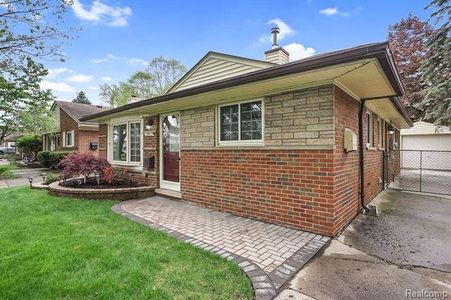 Redford Twp, MI 48239,12863 Royal Grand