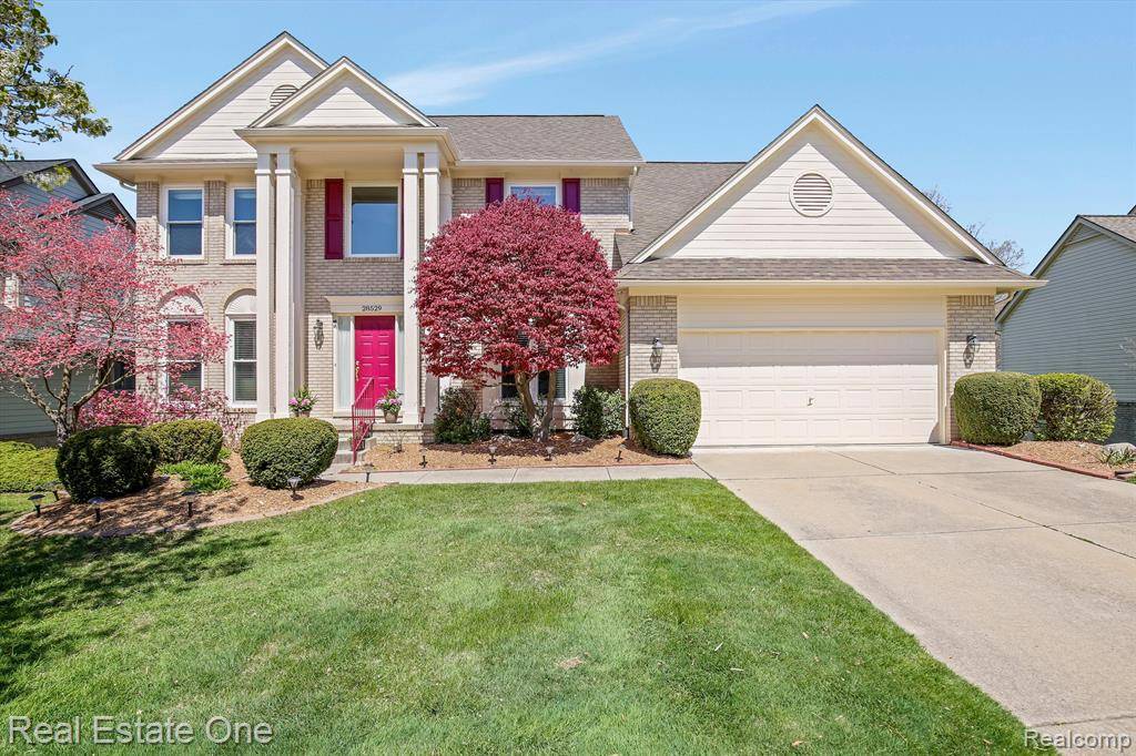 Farmington Hills, MI 48331,28529 Golf Pointe Boulevard