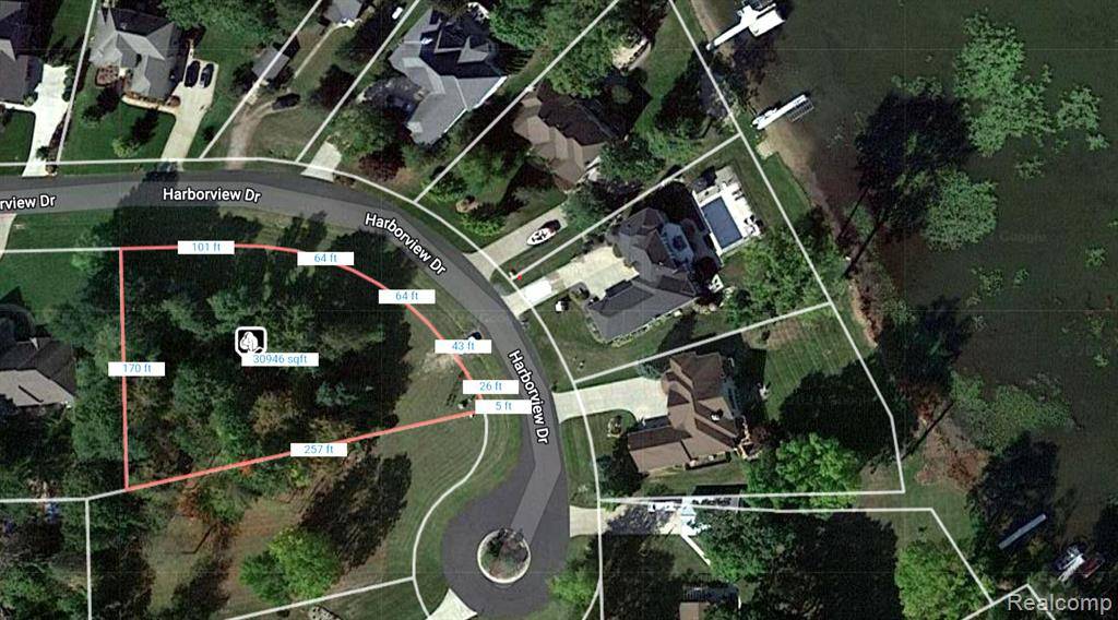Fenton Twp, MI 48451,13298 HARBORVIEW Drive