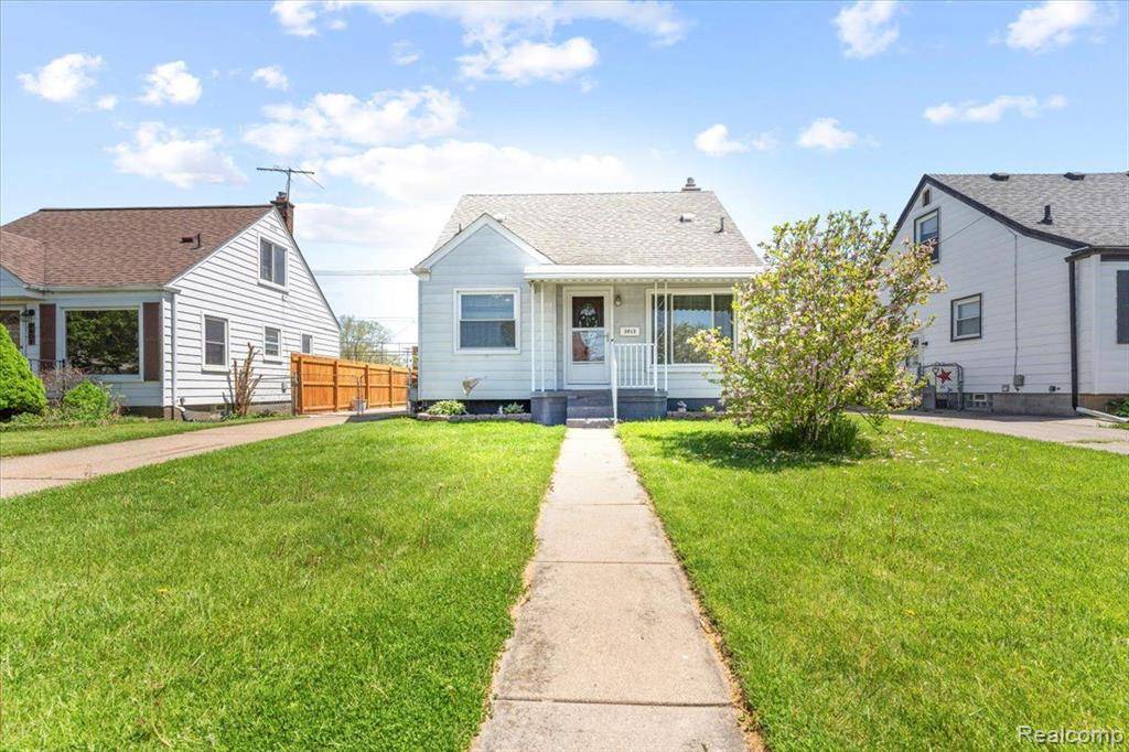 Wyandotte, MI 48192,3915 14TH Street