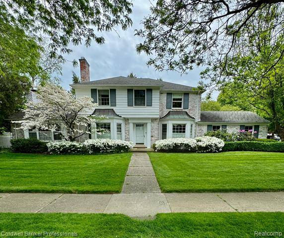 Grosse Pointe Woods, MI 48236,495 Deeplands Road