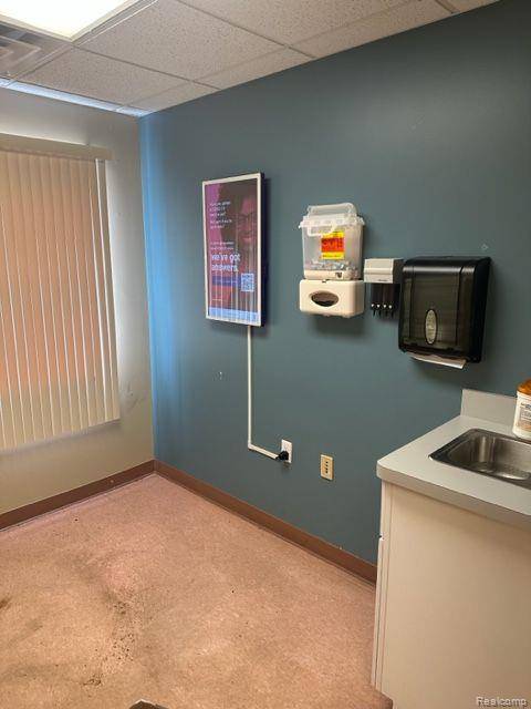 Grand Blanc Twp, MI 48439,8392 HOLLY Road