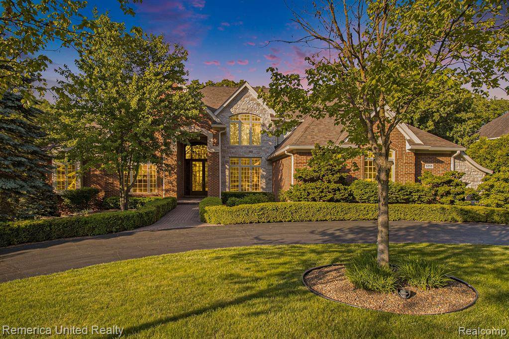 Genoa Twp, MI 48116,5259 RIVER RIDGE Drive