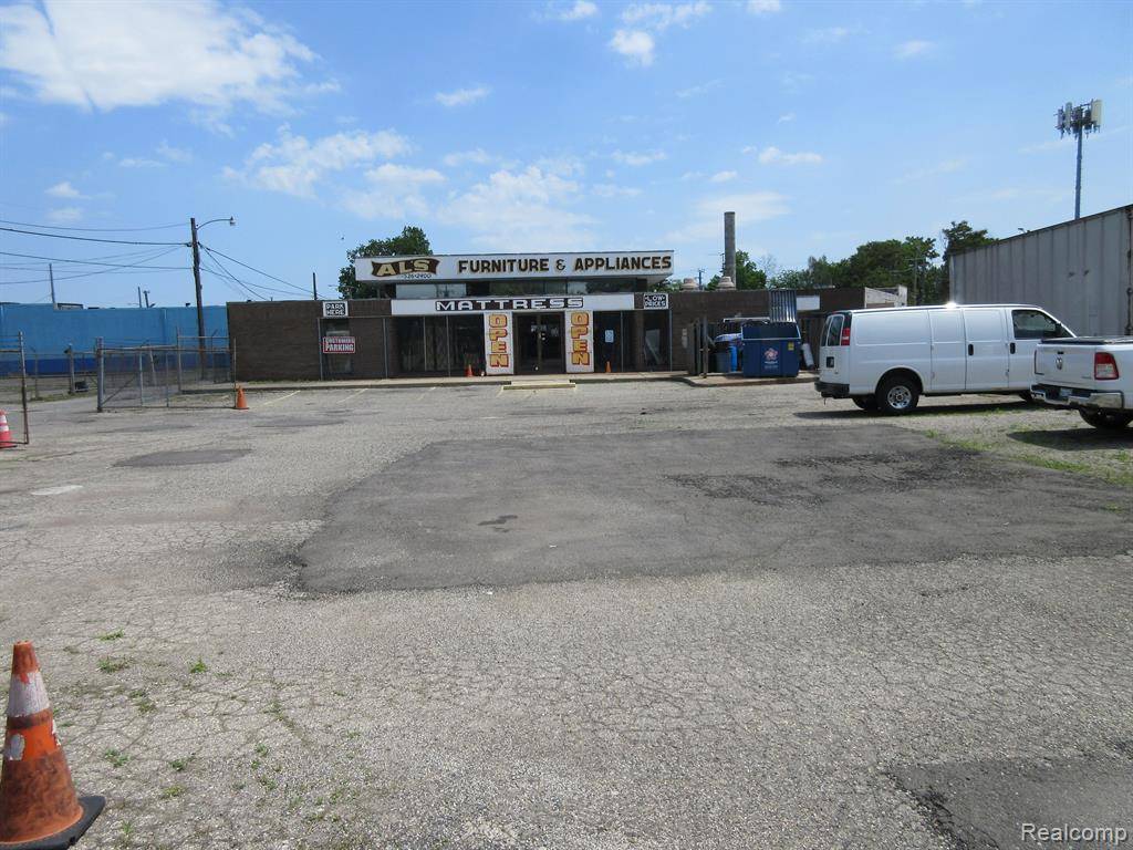 Detroit, MI 48224,11511 KELLY Road