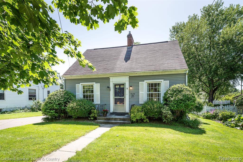 Dexter, MI 48130,7915 4TH Street